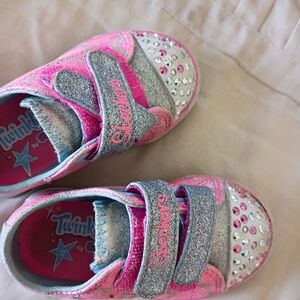 Skechers Kids Sneakers in Pink and Silver